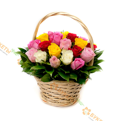 Корзина из 29 кенийских роз