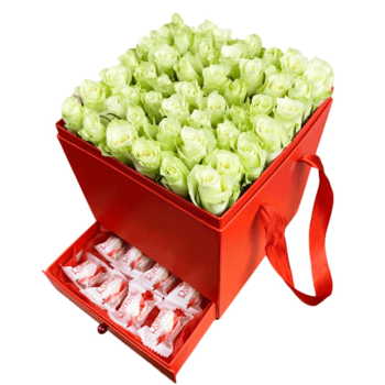 Фотография 47 кенийских белых роз в красной коробке шкатулке 