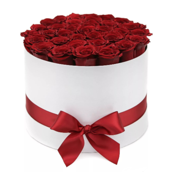 Фотография 35 красных роз в белой коробке 