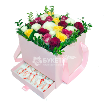 Фотография 25 кенийских роз в розовой коробке шкатулке 