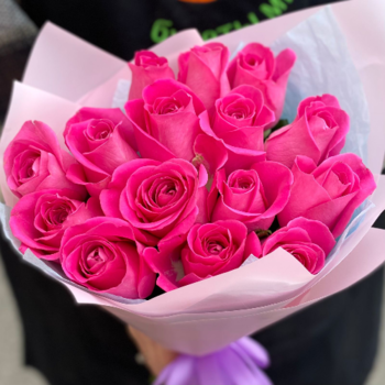 Фотография Букет из 15 розовых роз "Айс Пинк" 