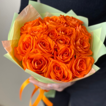 Фотография Букет из 15 оранжевых роз "Кения" 