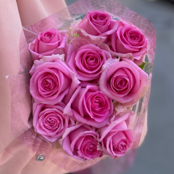 Фотография Розовые розы "Аква" 50 см (10 шт) 