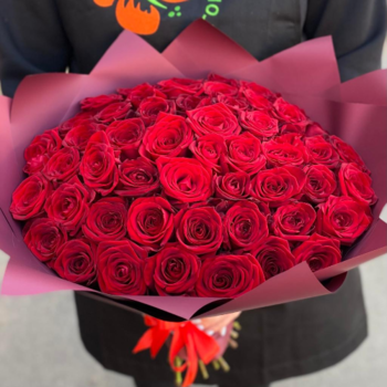 Фотография Букет из 51 красной розы "Ред Наоми" 40 см 