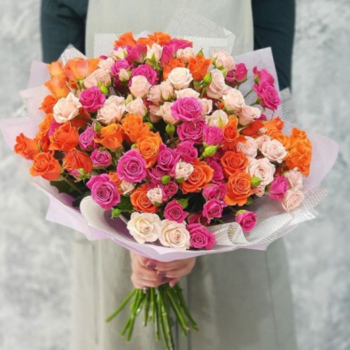 Фотография Букет из высоких кустовых роз микс - 15 цветков