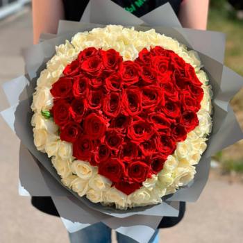 Фотография Букет из 101 розы в форме сердца "Признание" 