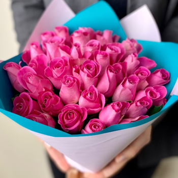 Фотография Букет 35 розовых роз "Кения" 
