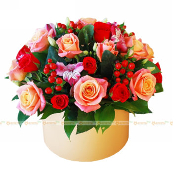 Фотография Коробка с цветами "Мерцание" 