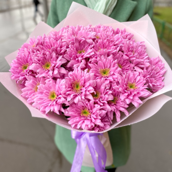 Фотография Букет из розовых кустовых хризантем "Серенети" - 5 цветков