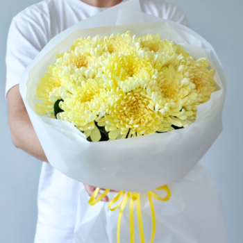 Фотография Букет из желтых одноголовых хризантем 