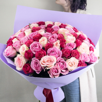 Фотография Букет из 101 разноцветной розы (Эквадор) 50 см 