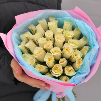 Фотография Букет из 35 белых роз "Кения" 