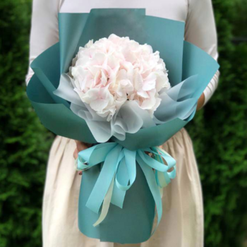 Фотография Букет "Белая гортензия" 