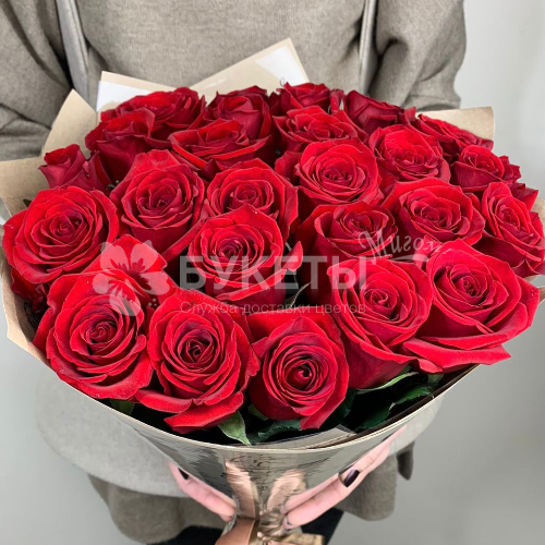 Букет из высоких красных роз 80 см