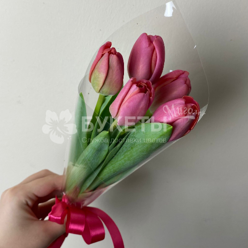 Букет из 5 розовых тюльпанов