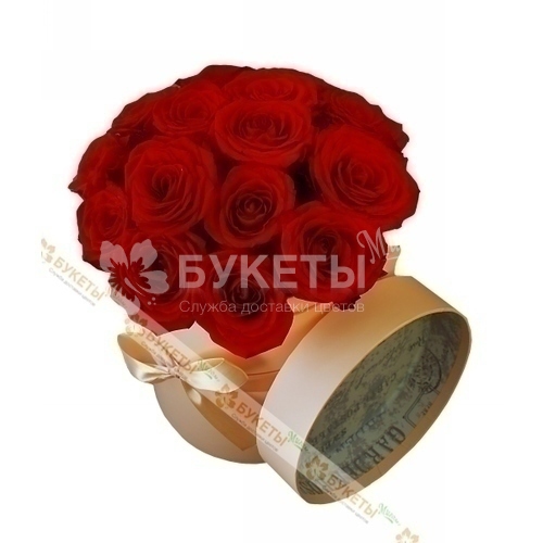 15 красных роз в бежевой шляпной коробке №36