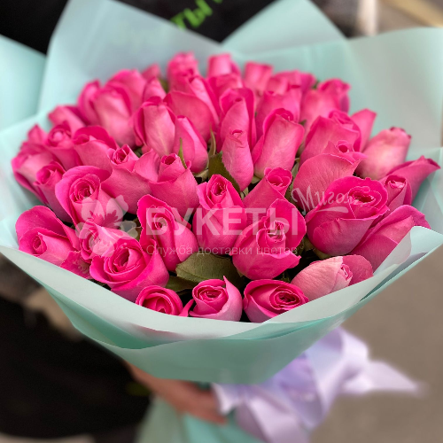 Букет 51 розовая роза "Кения"