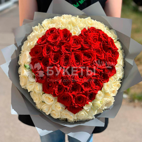Букет из 101 розы в форме сердца "Признание"
