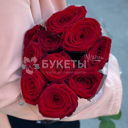 Розы красные "Ред Наоми" 40 см (10 шт)