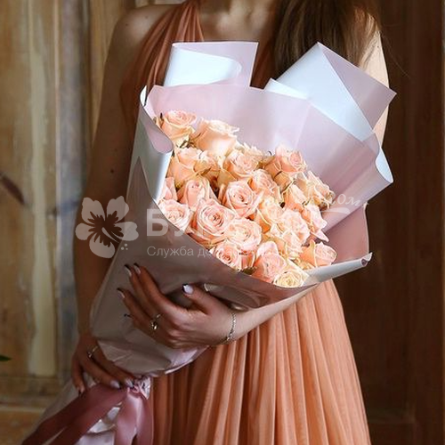 Букет из роз "Энгажемент"