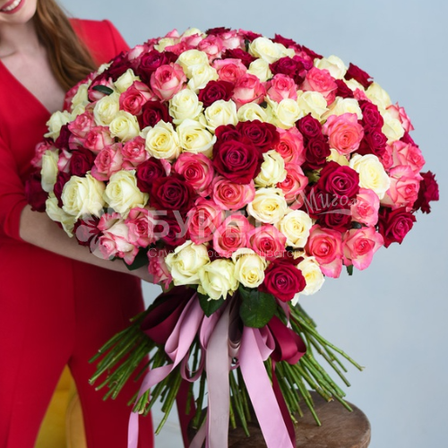 Букет из 201 разноцветной розы 60 см
