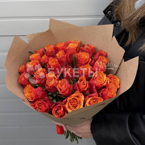 Букет из 35 огненных роз "Феникс"