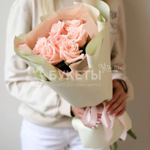 Букет из 7 нежных роз Premium