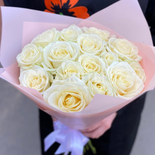 Букет из 15 белых роз "Аваланш"