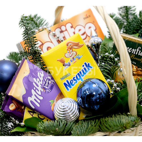 Подарочная корзина "Десерт"