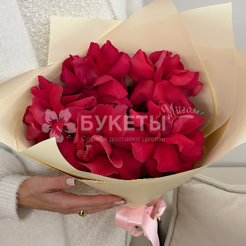 Монобукет Букеты Мигом "Розовые Розы Премиум"
