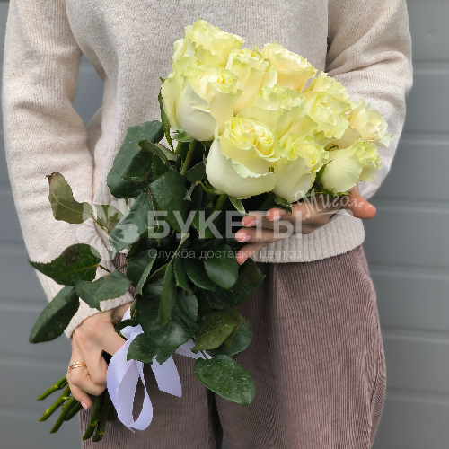 Букет из 11 белых роз Premium (60cm)