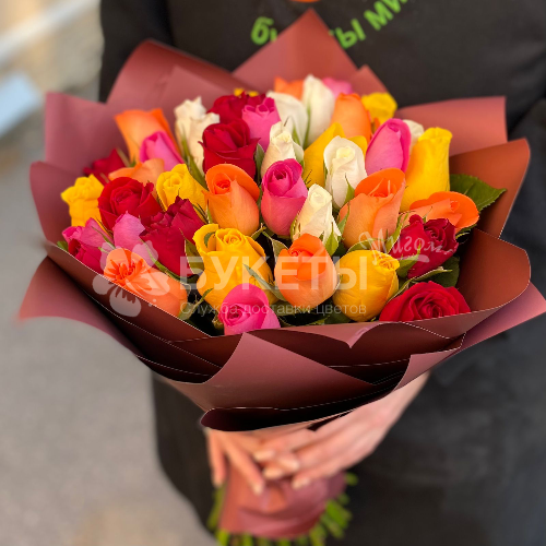 Букет из 41 розы микс "Кения"