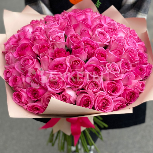 Букет из 101 розовой розы