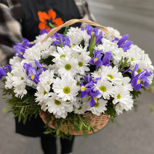 Корзина "Белое совершенство"