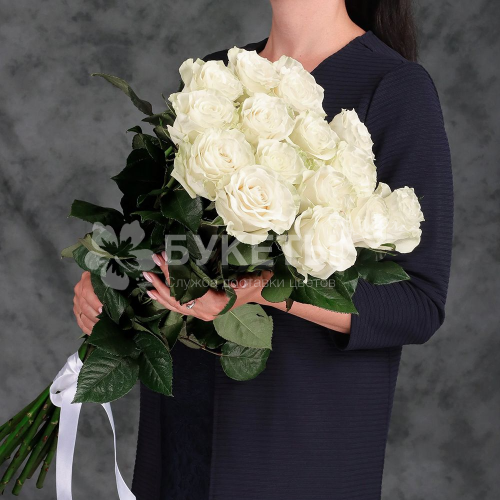 Букет из 11 белых высоких роз Premium