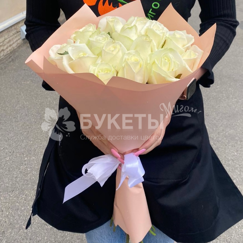 Букет из 15 белых роз (Арктика)