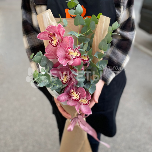 Букет "Розовая орхидея"