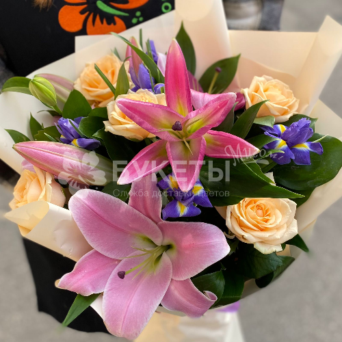 Букет "Версаль"