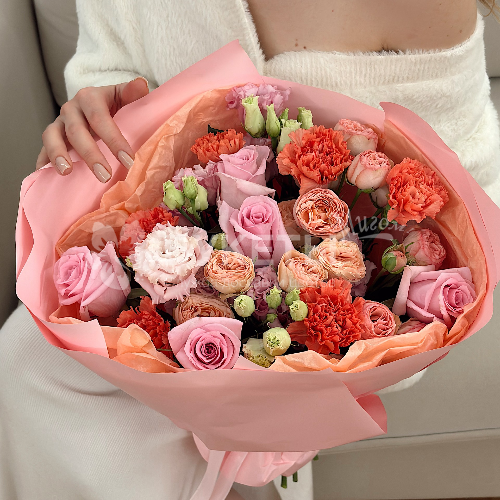 Сборный букет в розовых тонах "Алиса"