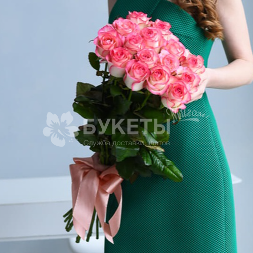 Букет из роз "Джумилия"